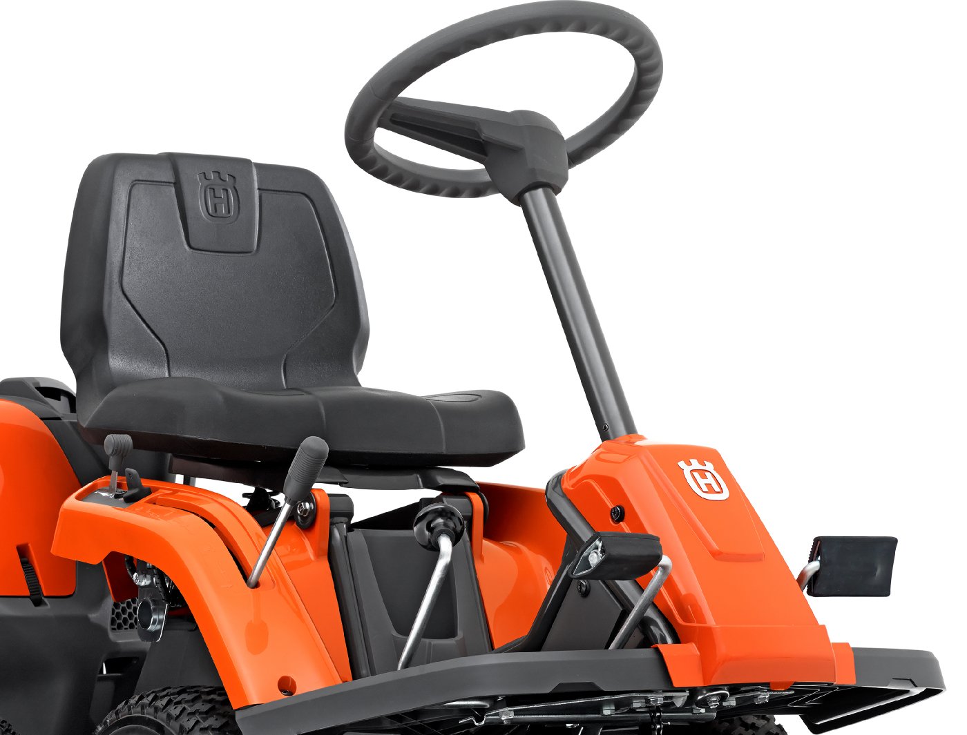 Husqvarna Frontmäher R 112C5 mit Mähdeck Combi 85 - Winterpaket mit Schneeschild, Gummileiste und Schneeketten – Bild 4